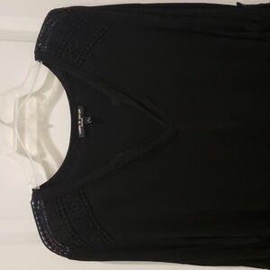 Crochet Embellished Black Tee Women Plus 1X Cable & Gauge